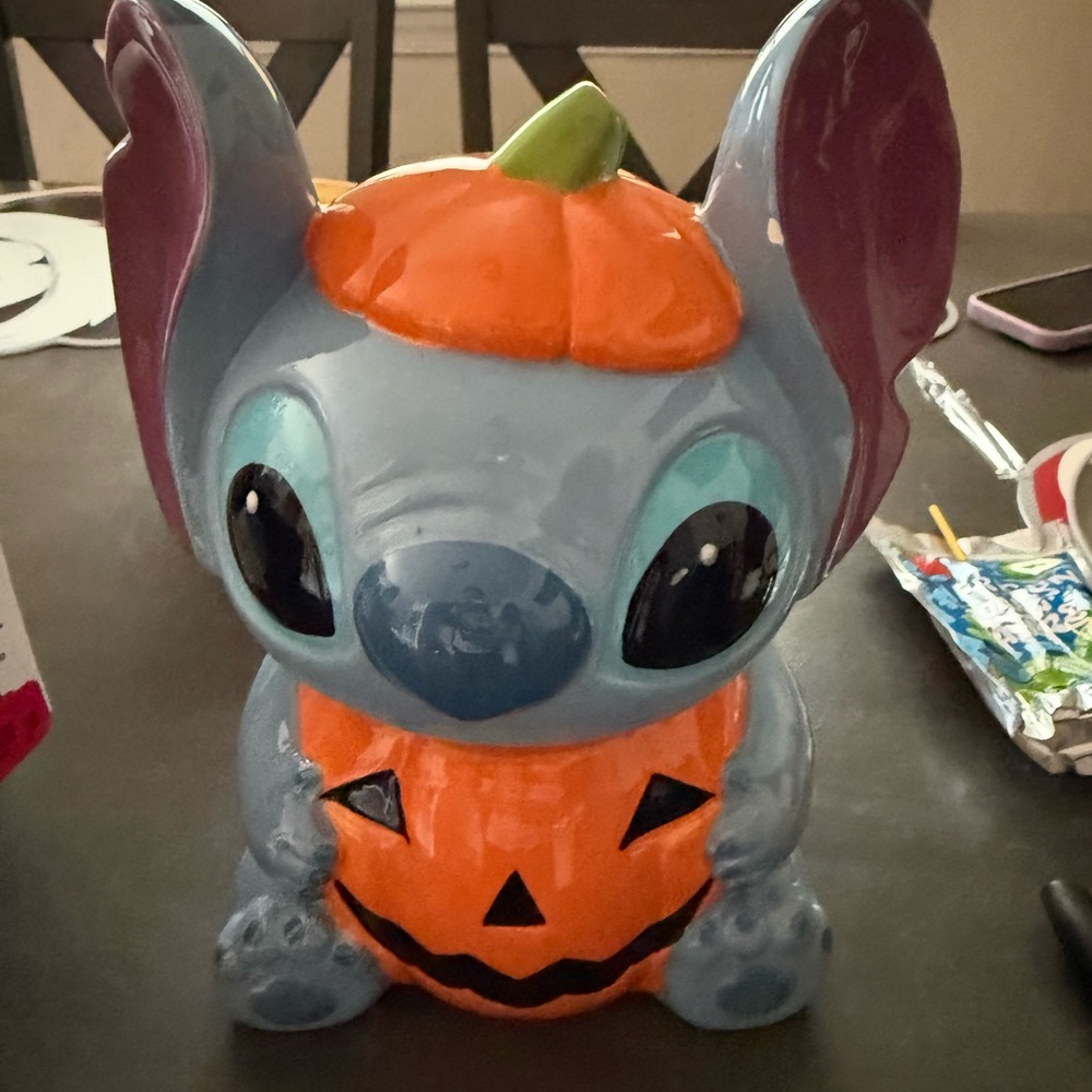 Stick cookie jar